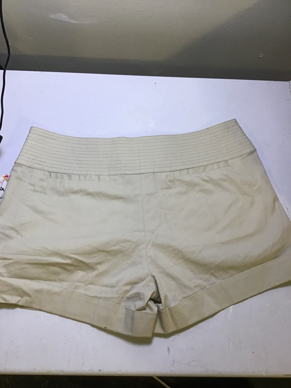 Tory Burch Cream High-Waist Ribbed Band Shorts with Gold Buttons - Picture 2 of 10